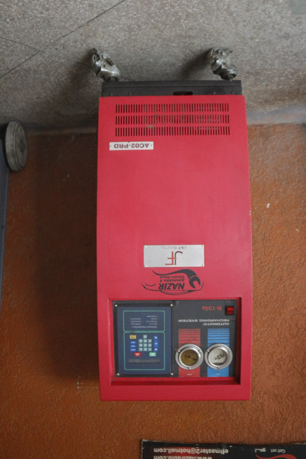 AC02-PRO recharging system